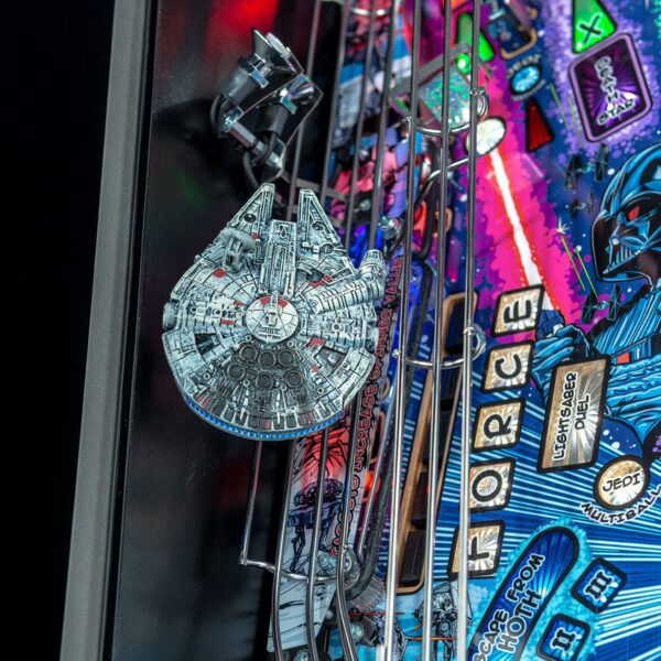 Stern Star Wars Comic Art Premium Pinball - Image 9