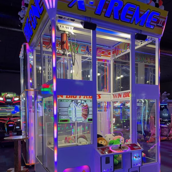 Elaut Big One X-treme II Crane Claw Machine Arcade Game - Image 4
